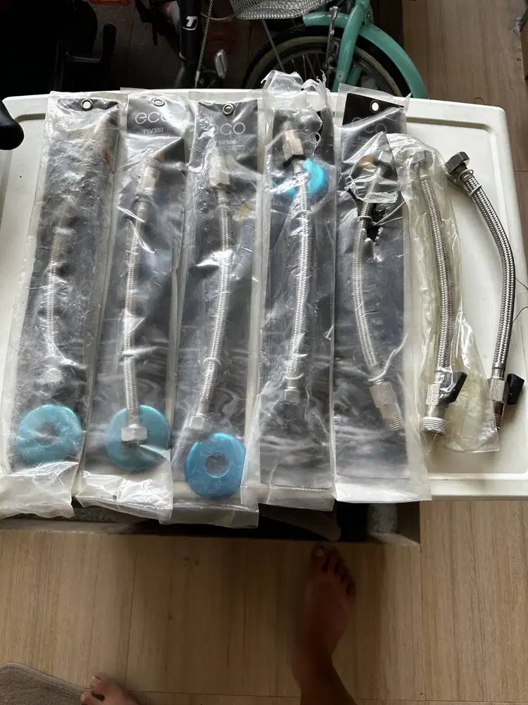 Flexible TOTO Eco FSV 300 (7pcs) Jual Sepaket
