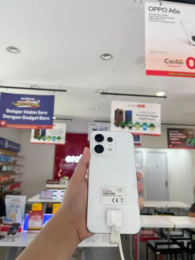 Oppo Reno 16F 8/128