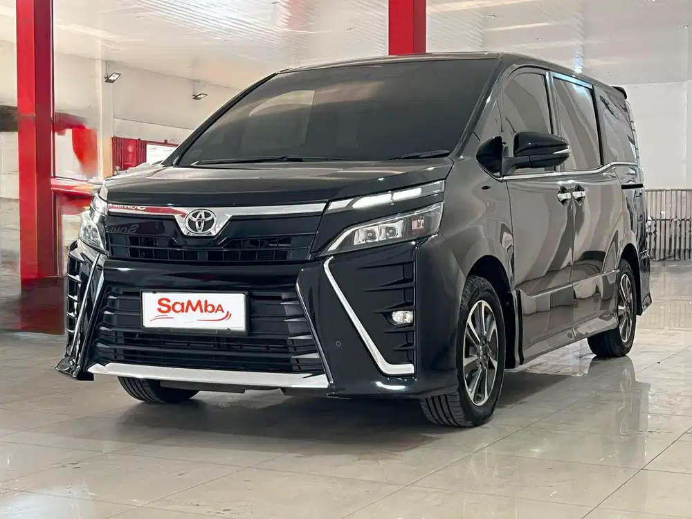 SUPER LIKE NEW !! KM 67RB RECORD !! TOYOTA VOXY 2.0 AT 2019