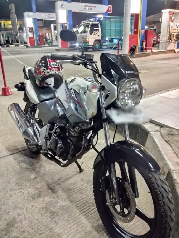 Honda Tiger albino