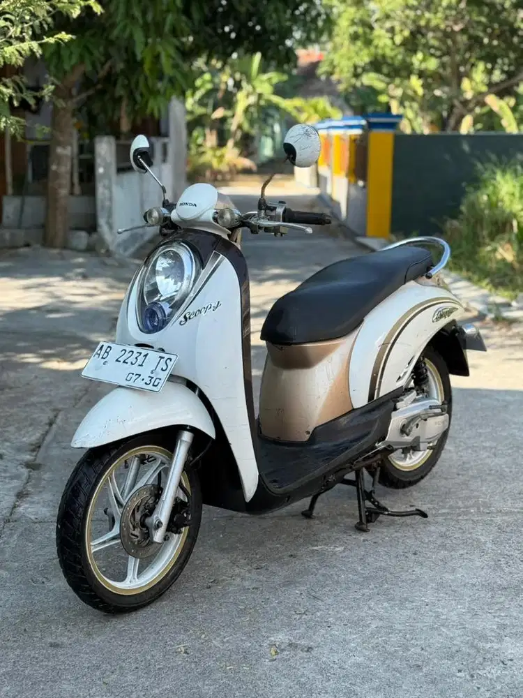 Scoopy 2010 karbu antik