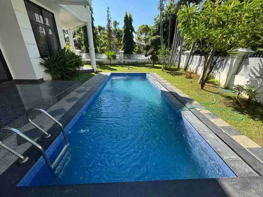 House For Rent Surabaya Indonesia Swimming Pool Fully Furnished Sewa Rumah Graha Famili Kolam Renang