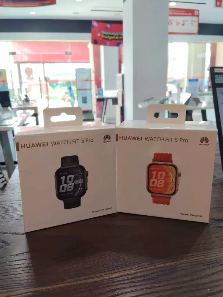 READY FIT 5 PRO. FREEE BUDS & STRAP