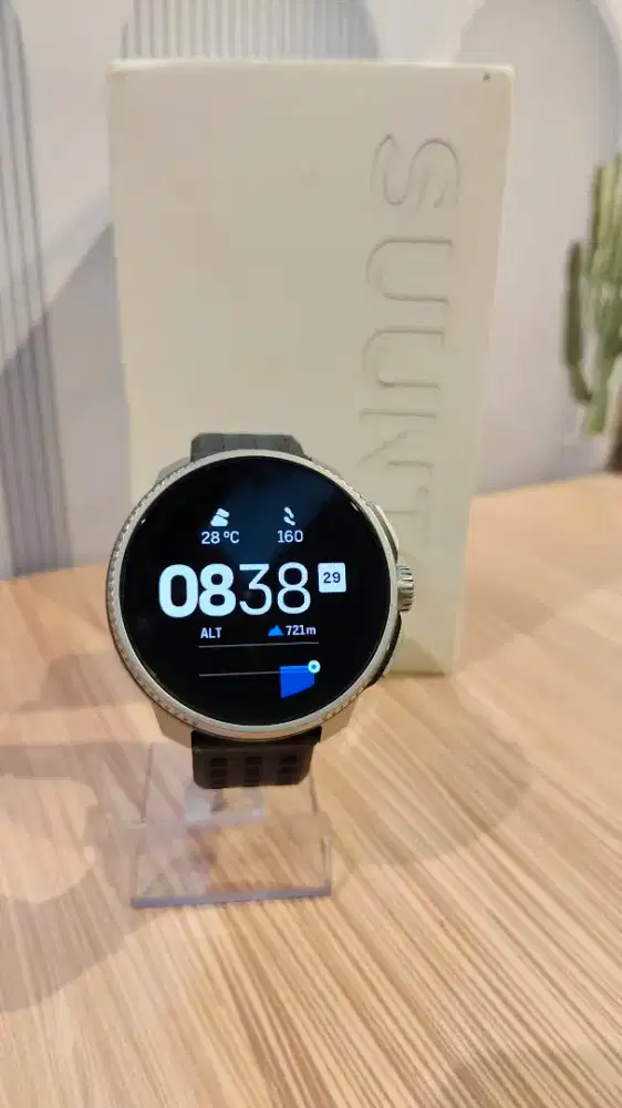 Suunto race titanium