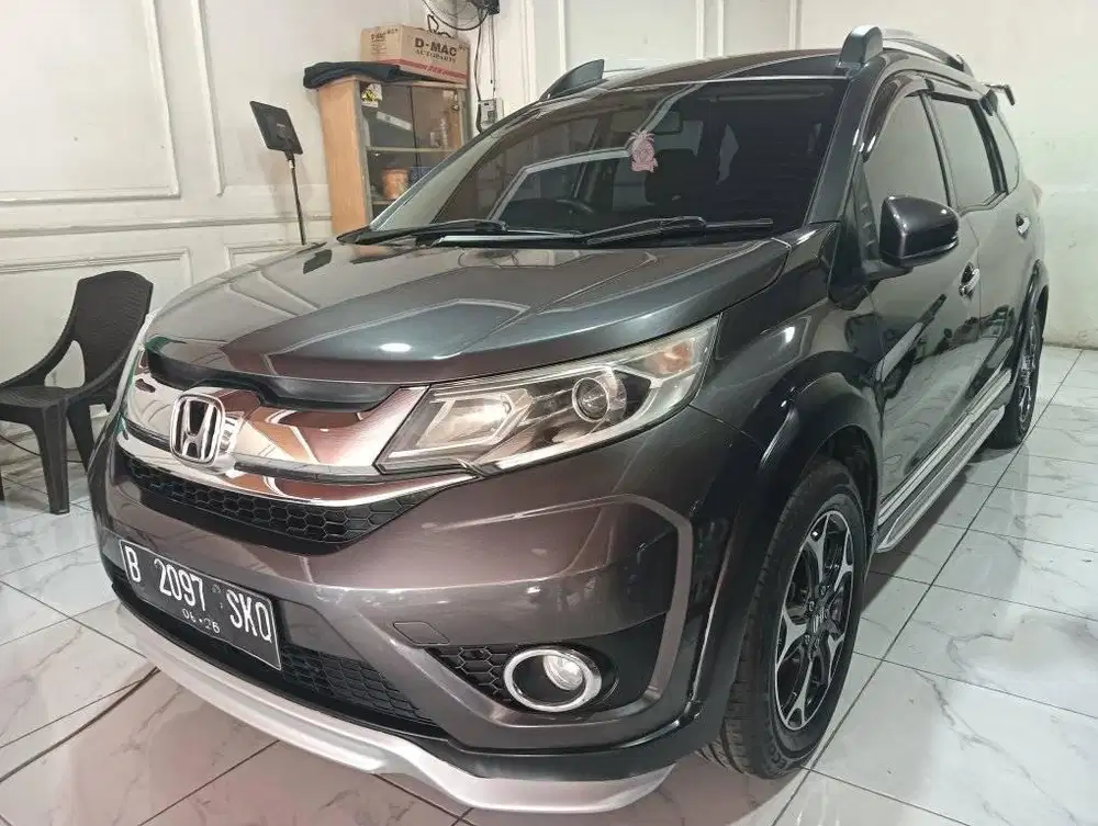 Honda BRV 15 E prestige at DP 15jt tahun 2016