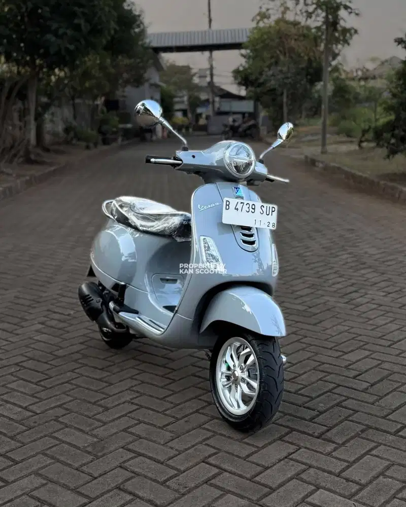 VESPA LX 125 iGET FACELIFT 2023 BERGARANSI