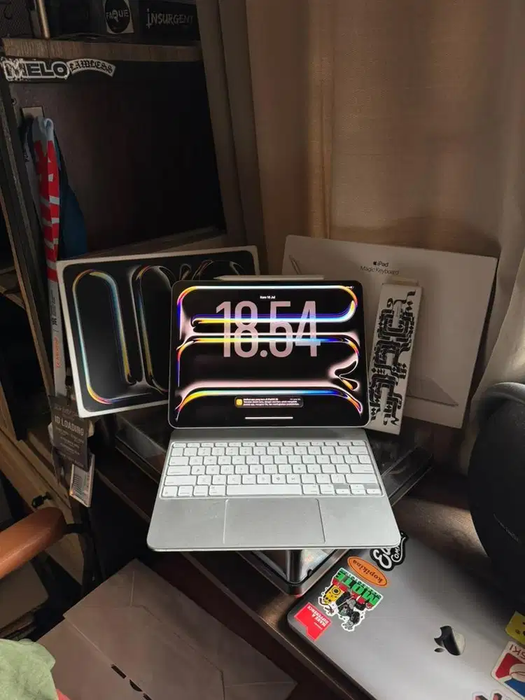 ipad pro 13 M4 sepakettt