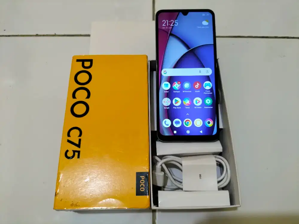 BU POCO C75 Ram 8GB / 256GB 4G 6.88in Kamera 50MP 5160Mah Support NFC