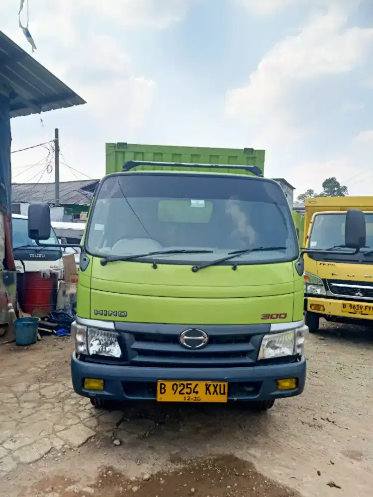 HINO DUTRO 110SD ENGKEL BOX