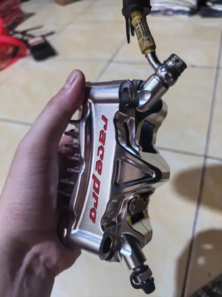 SHOCK DEPAN RACE PRO + KALIPER 4PISTON RACE PRO
