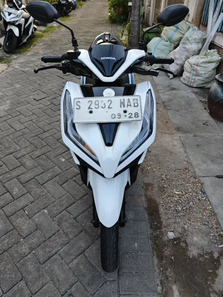 Vario 125 2018 plat w mojosari kondisi sgt bagus
