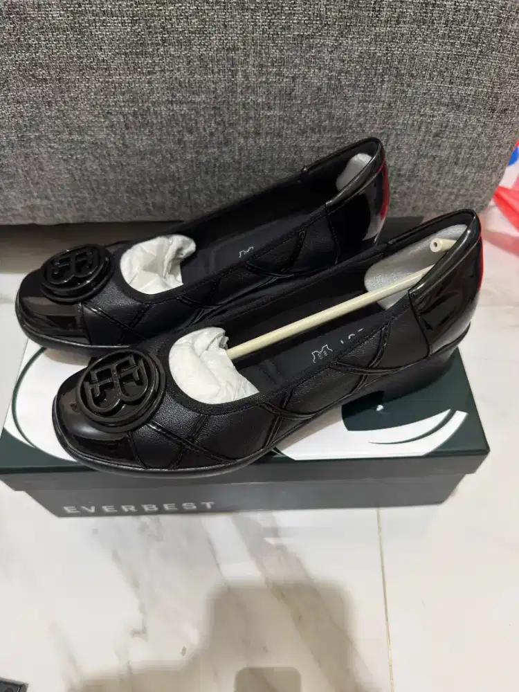 Sepatu Everbest