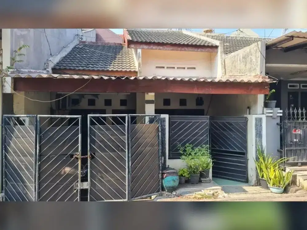 Semolowaru Elok Rumah Perlu Renovasi