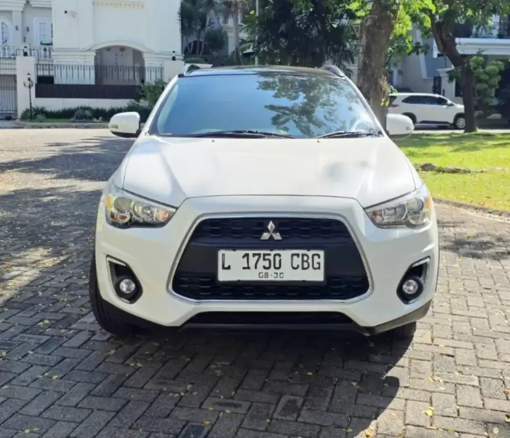 MITSUBISHI OUTLANDER PX 2.0 '2015 AUTOMATIC