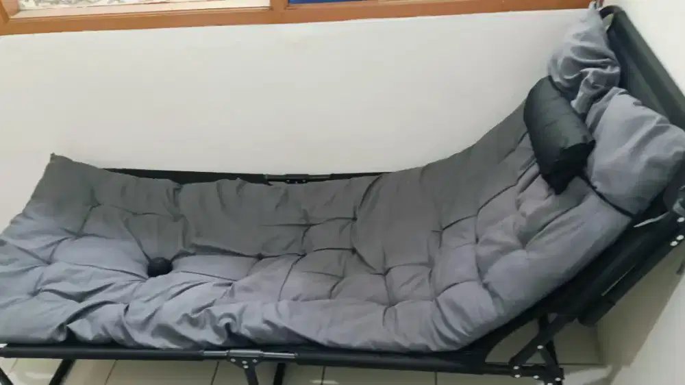 Sofa lipat tiduran