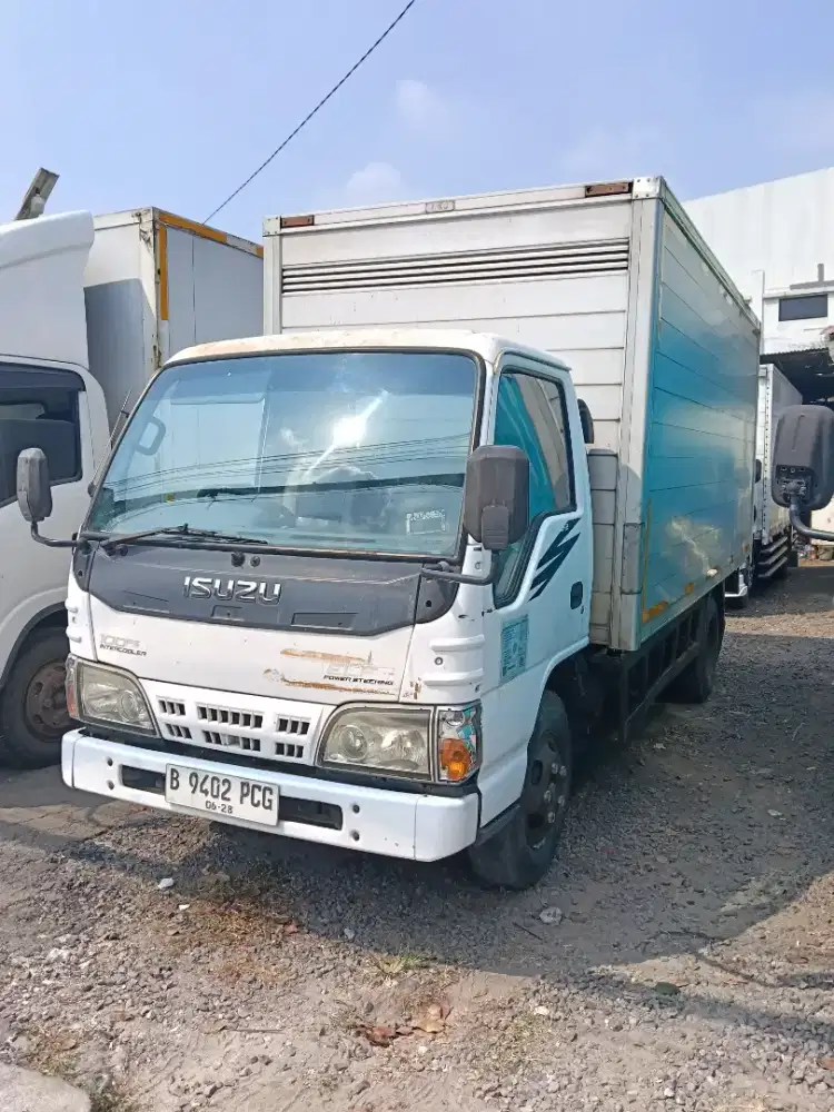 Isuzu elf nkr55 ps100 double std box 18 kubik 2013