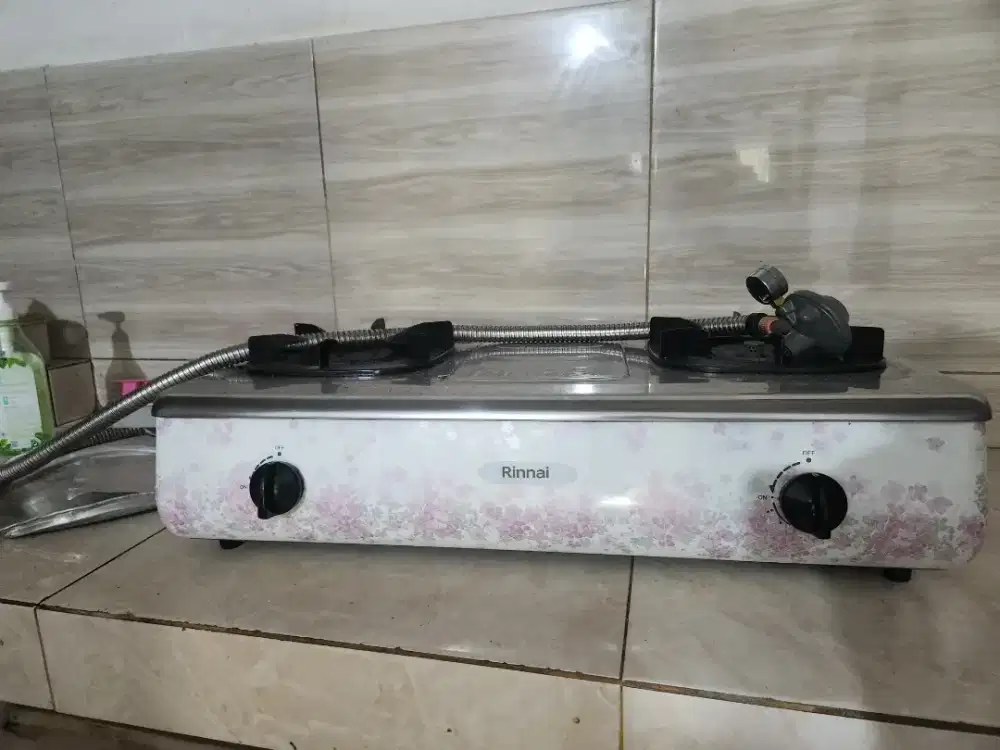 Kompor Rinai 2 Tungku Motif Bunga Beserta Selang Gas