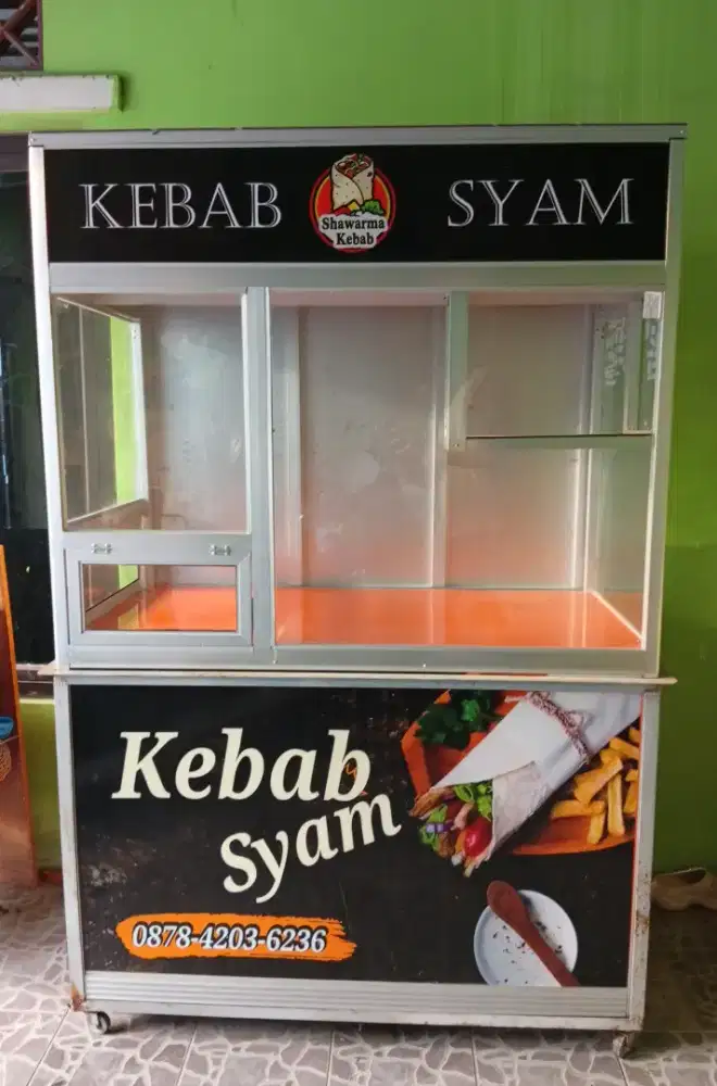 Gerobak jualan kebab