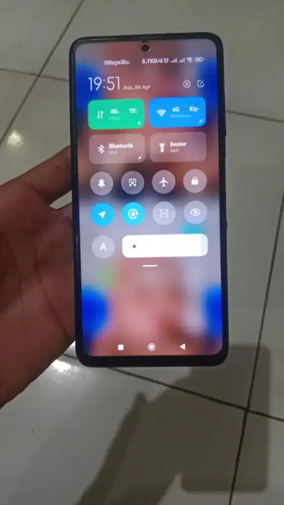 Poco x3 pro fullset ram 6/128 Gb minus baca di depkrisi