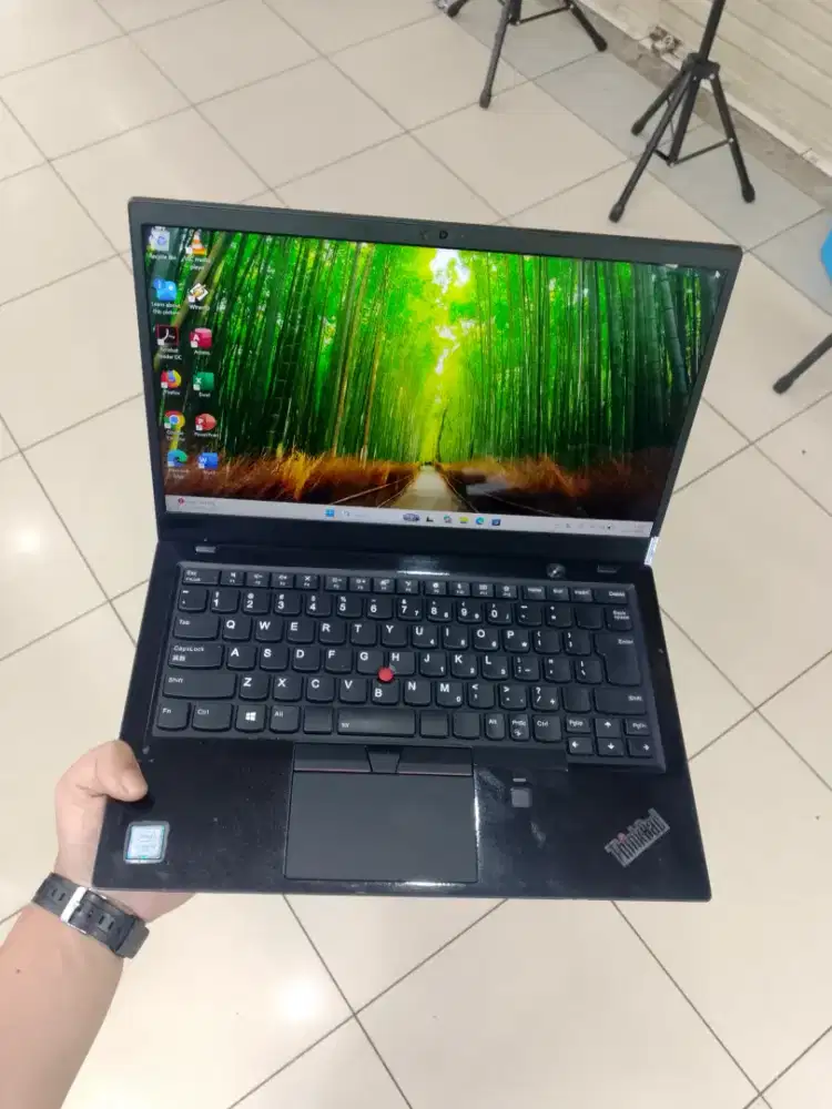 Laptop Lenovo Thinkpad X1 Intel Core i5 Ram 8 GB SSD 256 GB Mulus