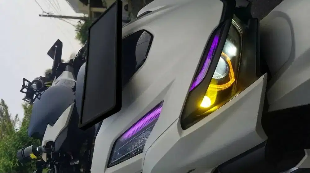 Honda Vario 160 ABS 2023 Putih,LOW KILOMETER, Modif Elegan, Siap Pakai