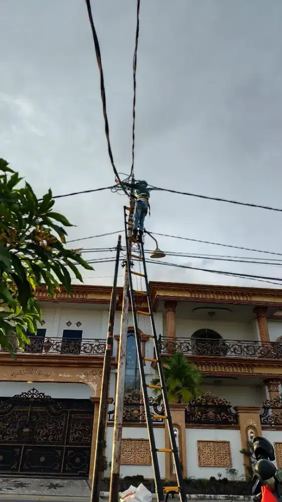 Jasa Tukang Teknisi Instalasi Lampu Listrik Bergaransi