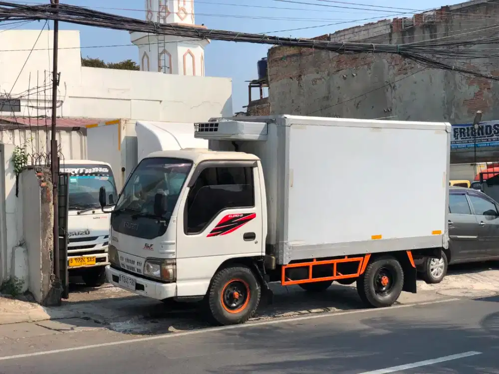Isuzu elf nkr55 ps100 engkel std box freezer 2014 - minus 10