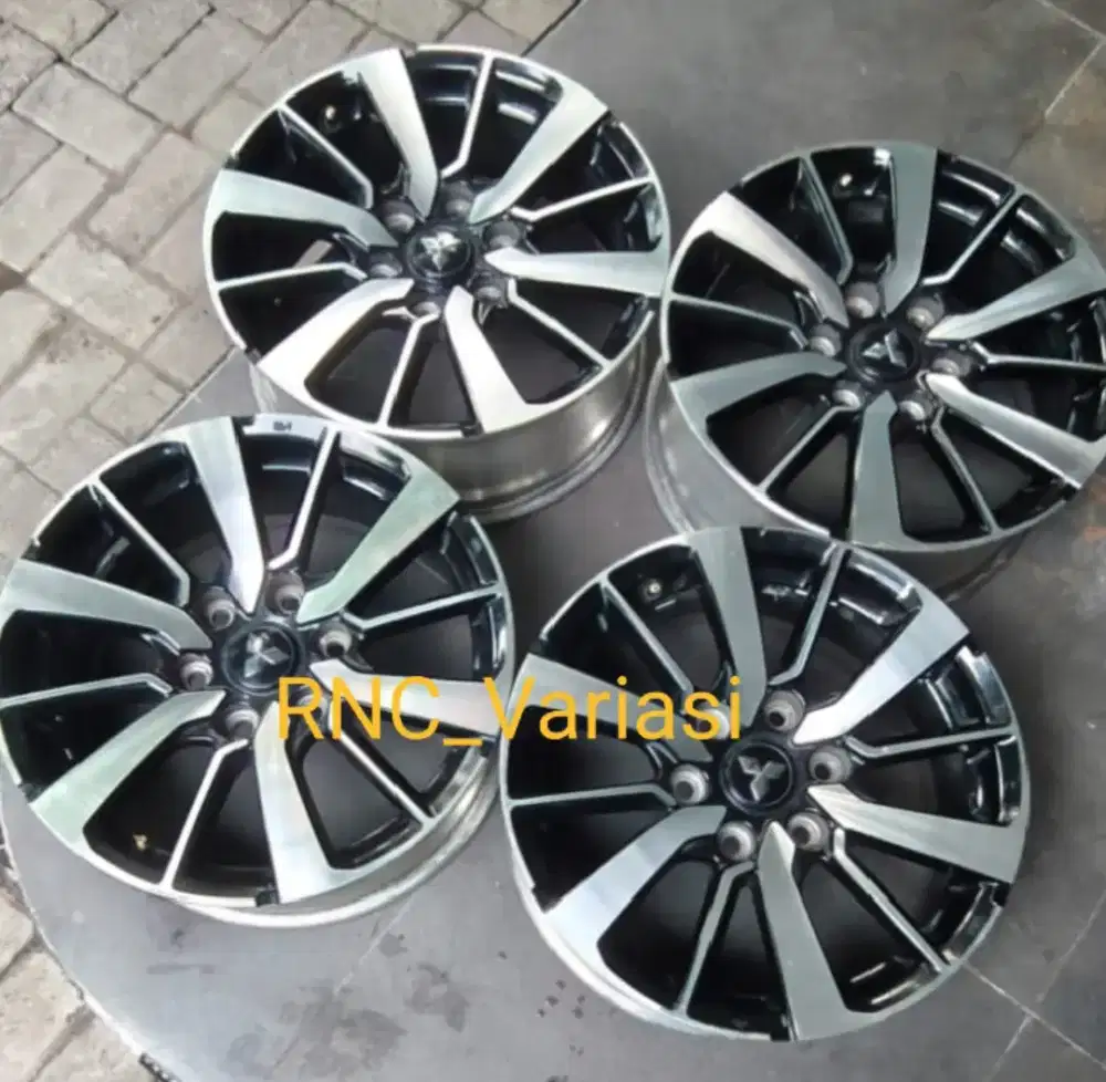 Velg r18 Pajero Sport Dakar