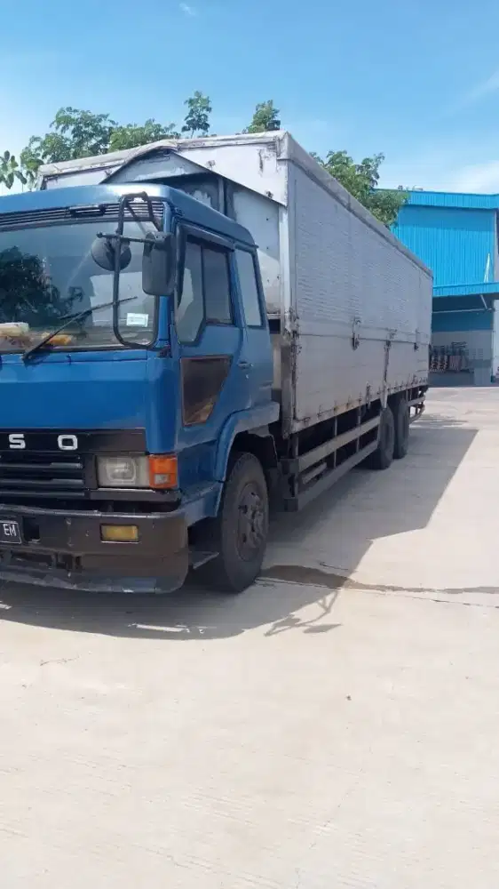 Fuso 6D22 wingbok 9,7mtr dan bok 9m