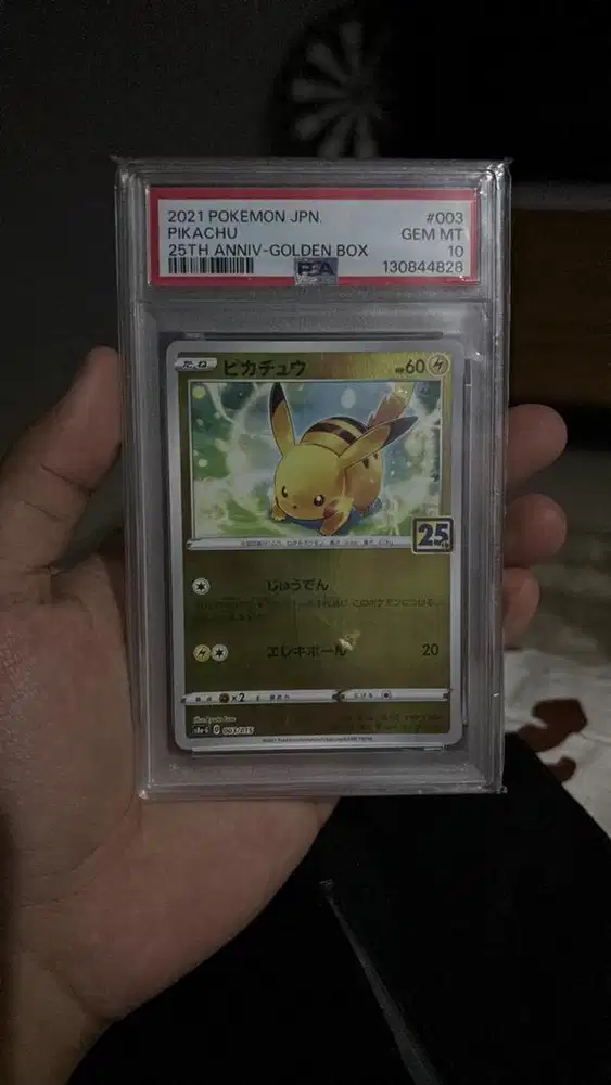 Pikachu PSA 10 Slab