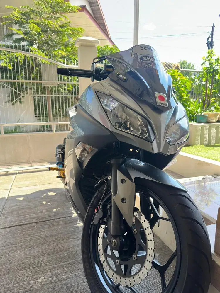 Kawasaki Ninja 250 FI ABS – Kondisi Istimewa, Siap Pakai