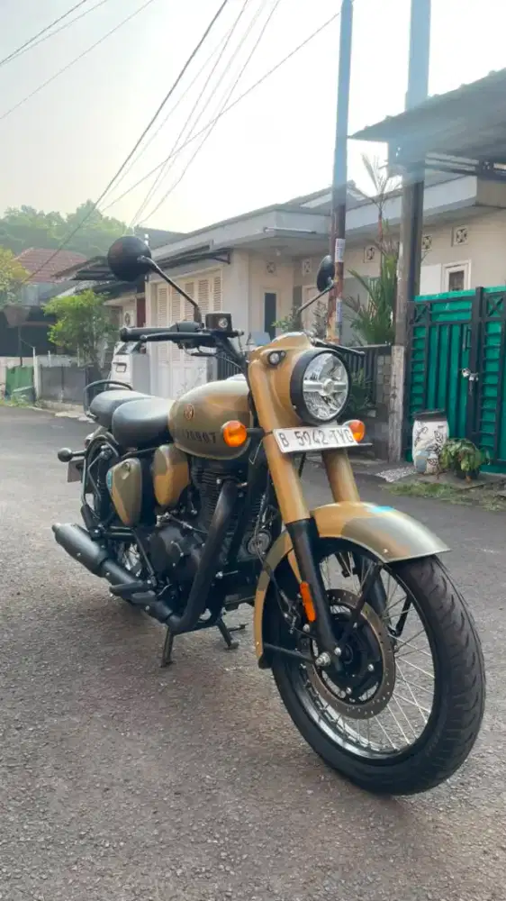 New Classic 350 Commando Sand 2024/2025