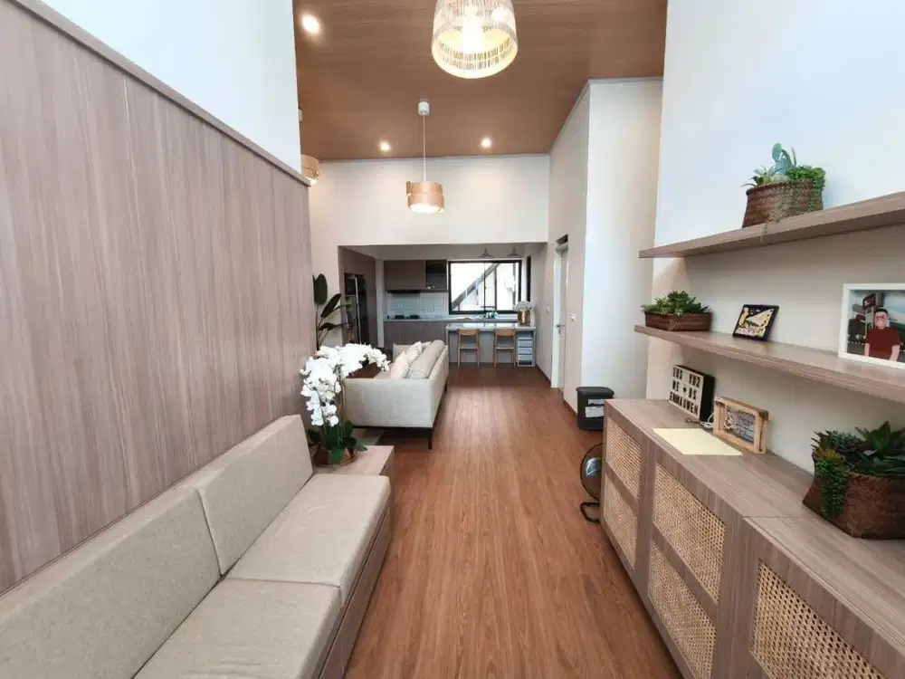 Dijual Rumah di Kota Baru Parahyangan Full Furnished Baru