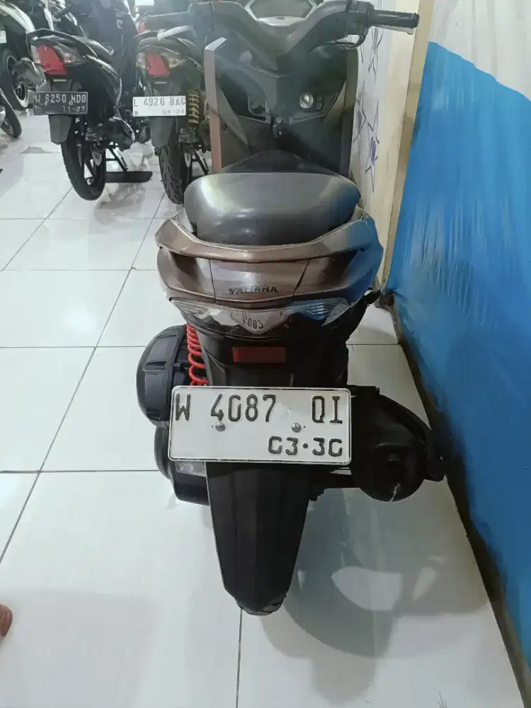 Layak pakai YAMAHA LEXI S BLUECORE KEYLLES REMOT 2019 BISA KREDIT DP 0