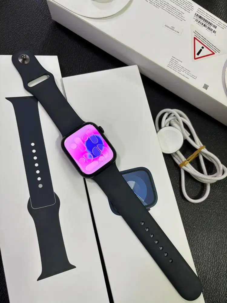 Apple Watch 9 45mm iBox
