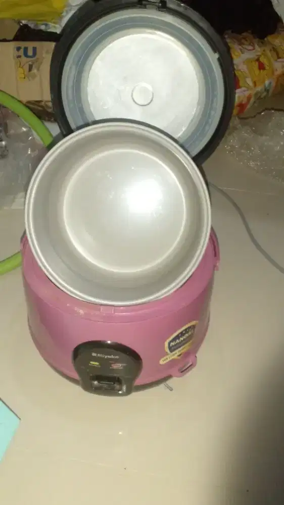 Dijual Magic Com Miyako Magic Warmer Plus MCM-512C SBC 3 In 1