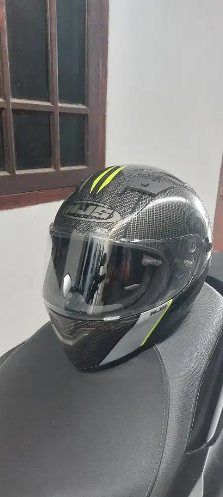 Helm NJS Carbon