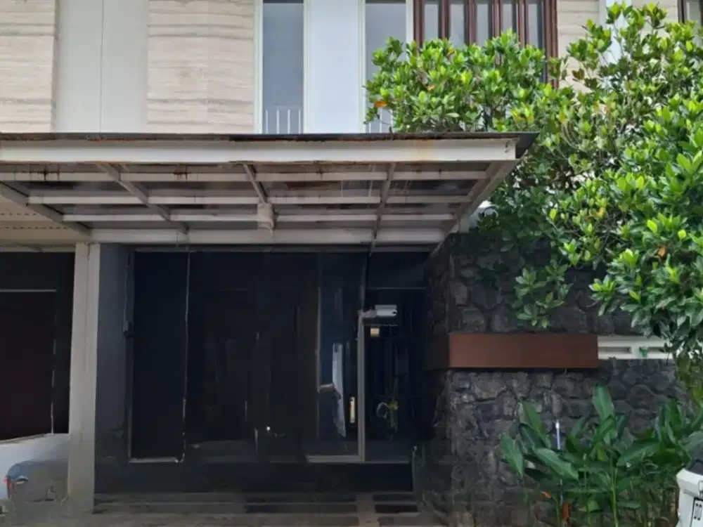 Rumah Baru Bersih dan Terawat di Tengah Kota Makassar