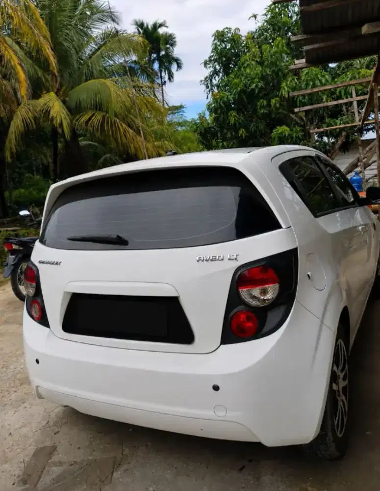 DIJUAL BU CHEVROLET AVEO 2014 MATIC NETT