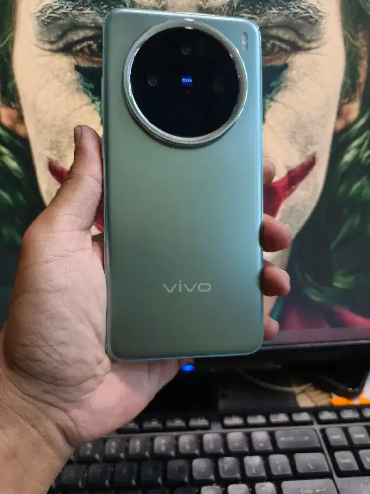 vivo X200 ram 12/256gb