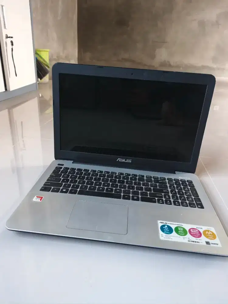 Laptop Asus X555B 8/128