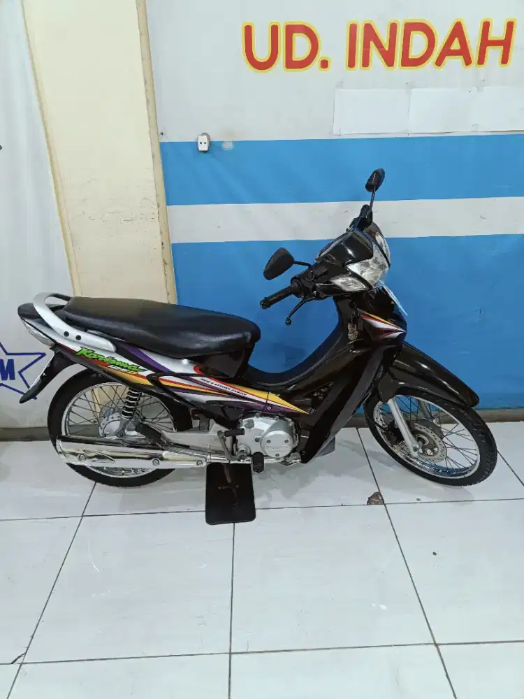 Omooo HONDA KHARISMA ISTIMEWA MULUS 2004 TIDAK BISA KREDIT