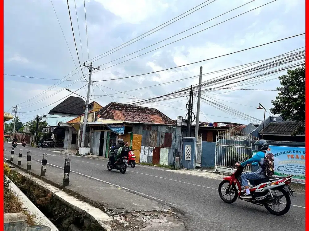 Dekat Pasar Umbul Tanah Dijual Jogja di Jl. Kaliurang Km.12