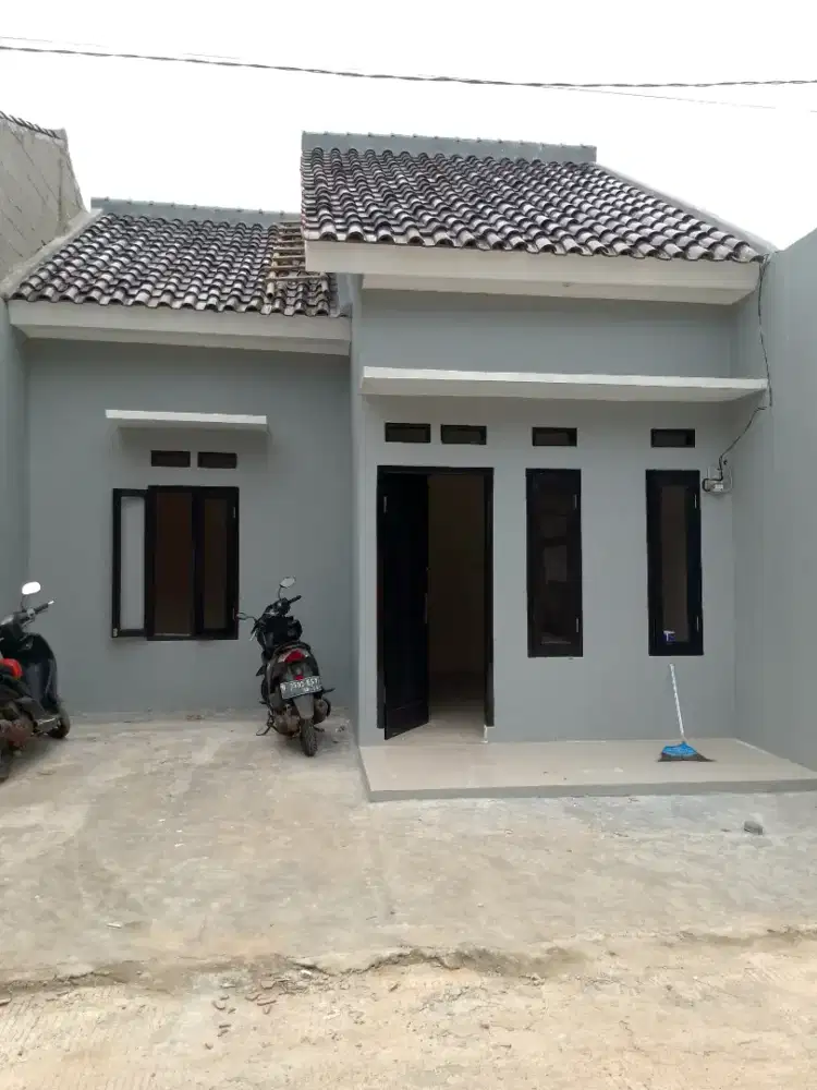 rumah ready siap huni bangunan besar dan mewah