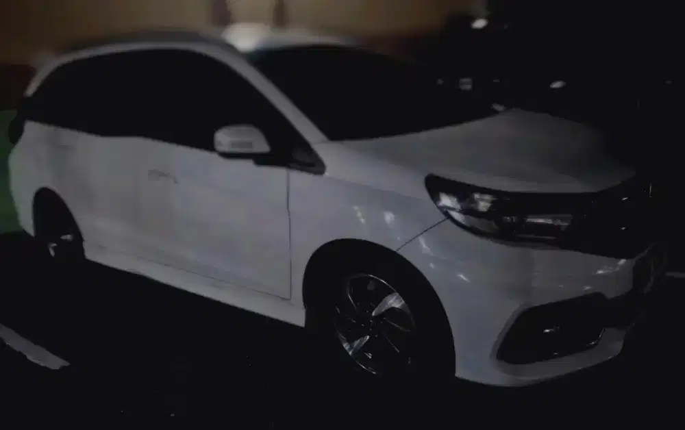 FORSALE HONDA MOBILIO E UP RS 2015