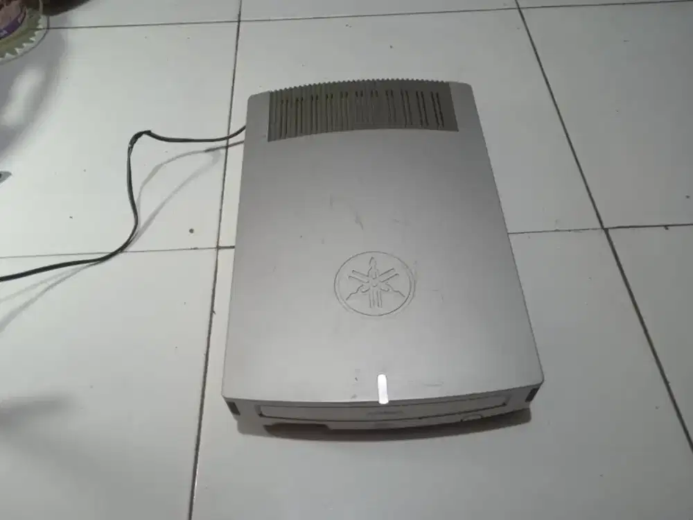 Yamaha CRW untest