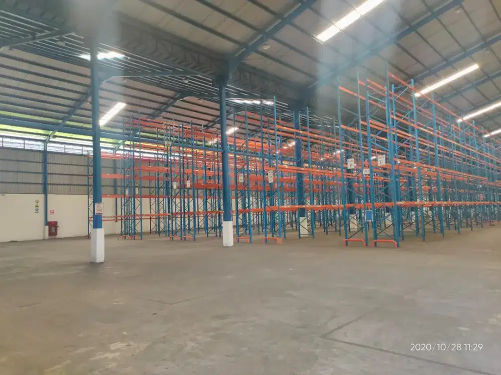 Disewakan Gudang Loading Dock  2.139 m2 + Racking di Kawasan Industri Medan - 3