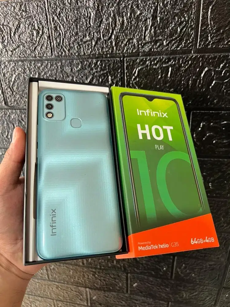 Infinix hot 10 play 4/64gb