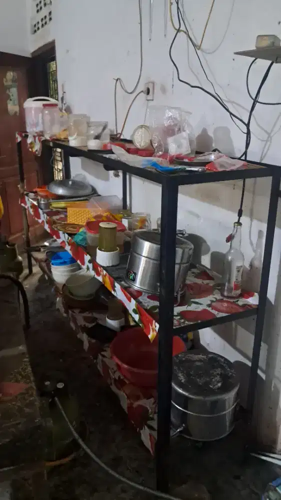 Rak besi 3 tingkat