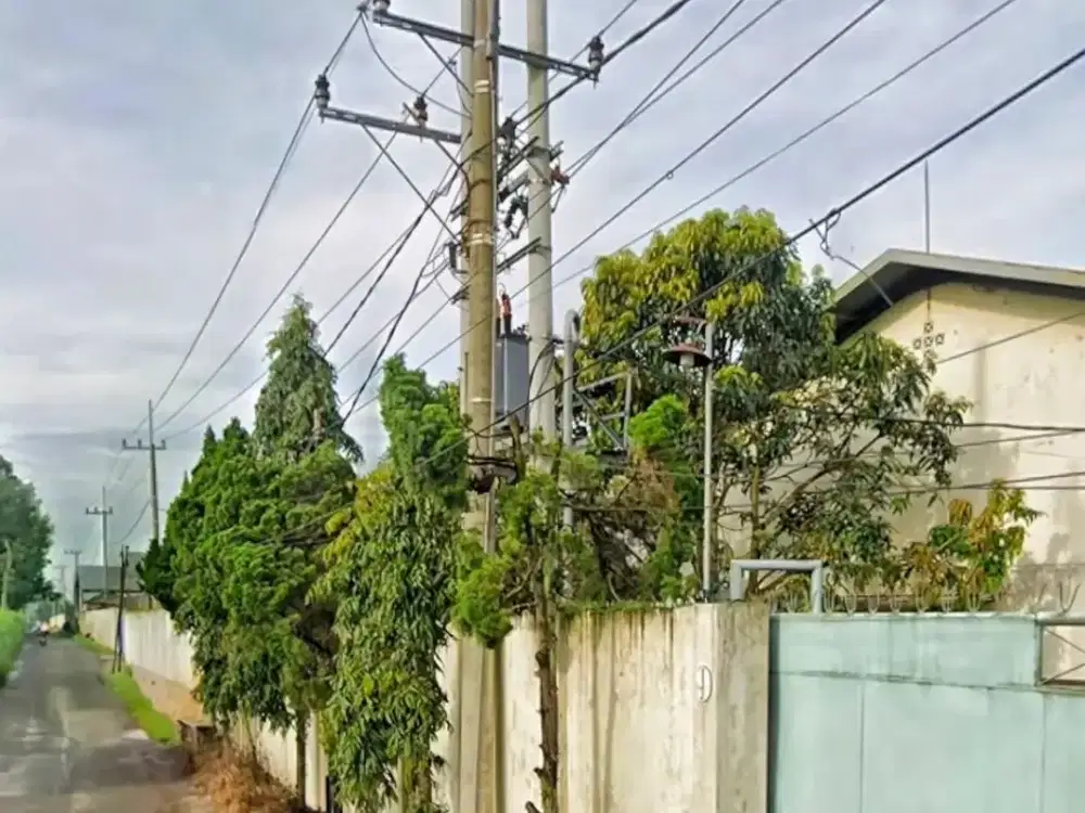 Pabrik Luas Bagus di Lawang Lokasi Strategis